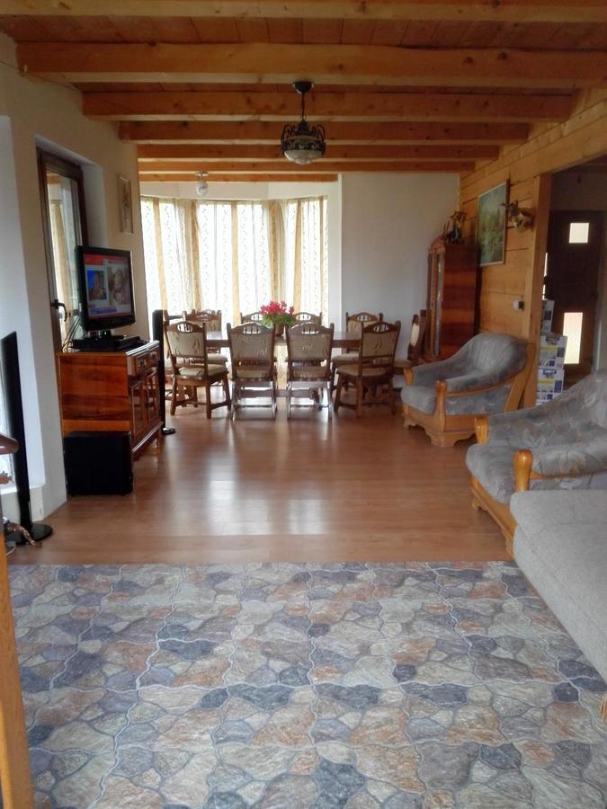 The Wooden House Villa Moldovenesti Exterior photo